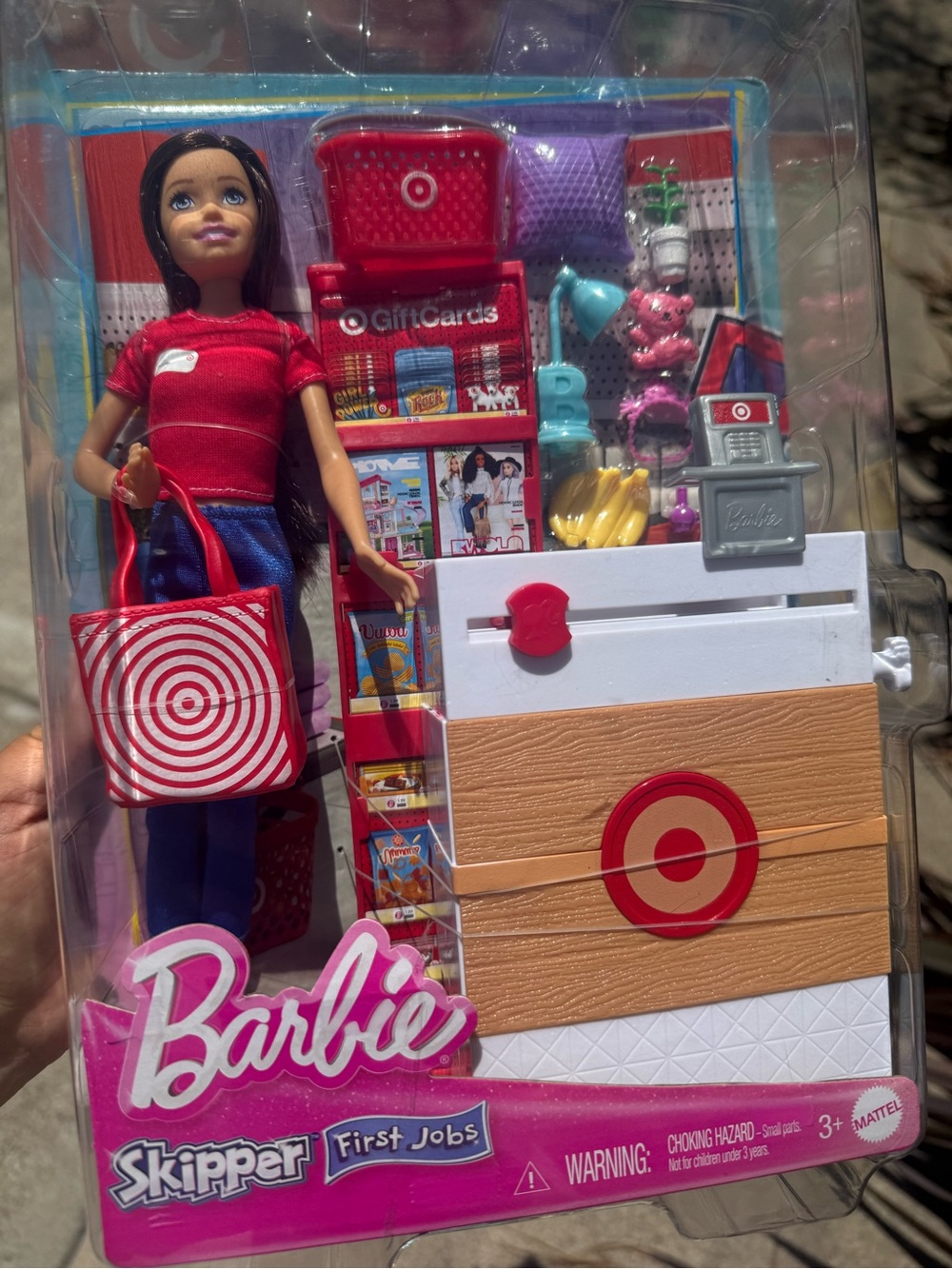 Barbie Skipper Target Shopper Doll with Red & Blue Outfit brand new sealed box